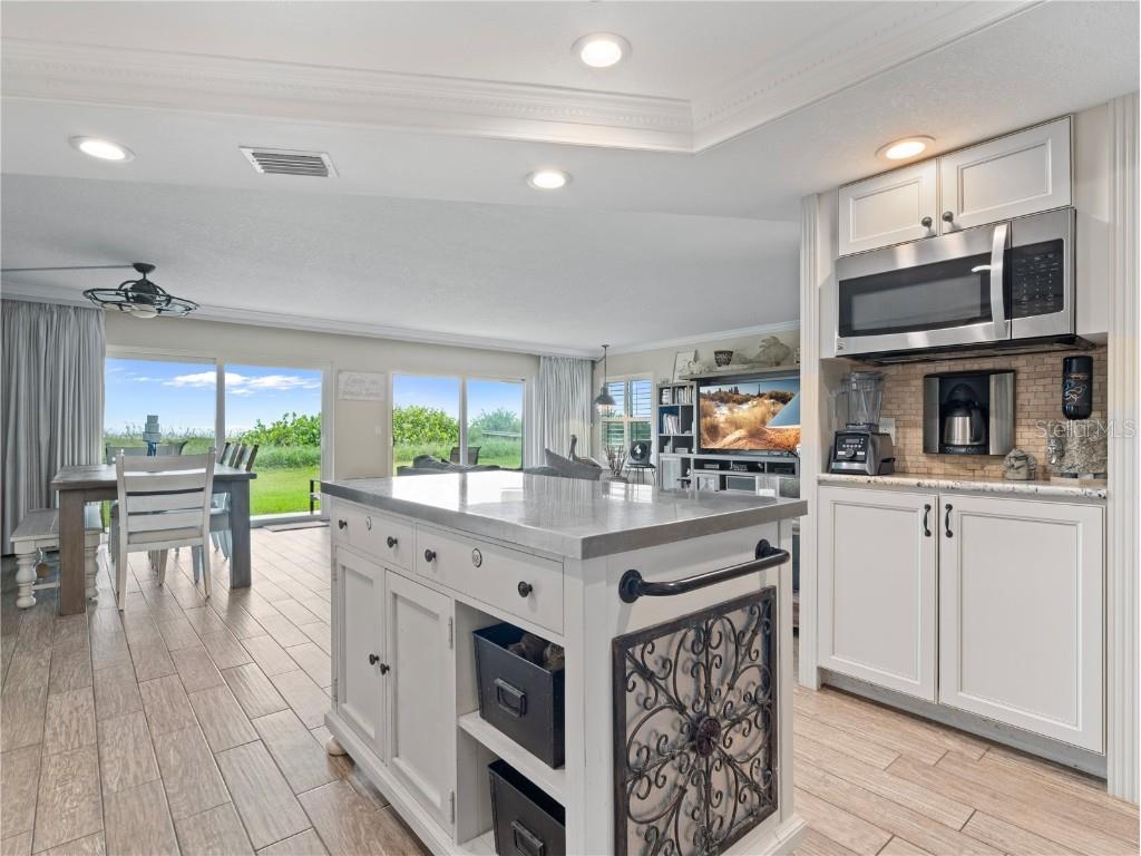 650 N Atlantic Avenue #103 Cocoa Beach FL 32931 - ATLANTIC O6354406 image19