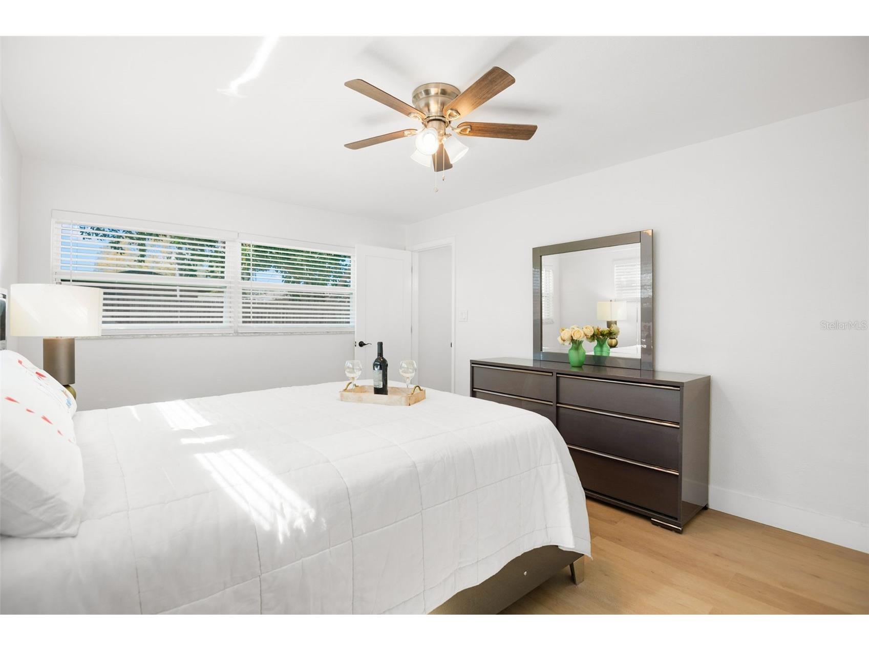 650 Pinecrest Drive Largo FL 33770 TB8478512 image23