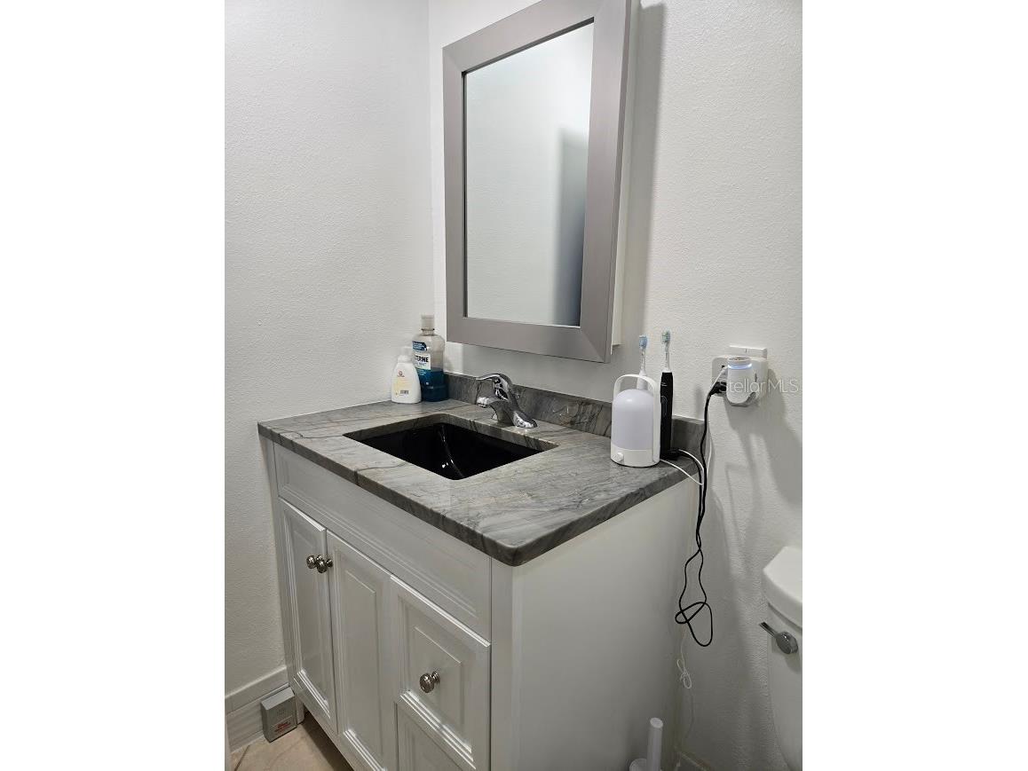 650 Pinellas Point Drive S #204 Saint Petersburg FL 33705 TB8507504 image12