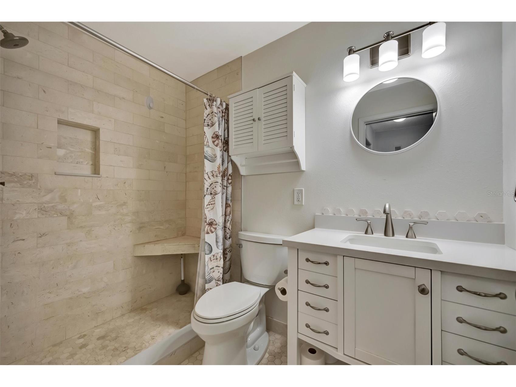 650 Pinellas Point Drive S #205 Saint Petersburg FL 33705 TB8478366 image10