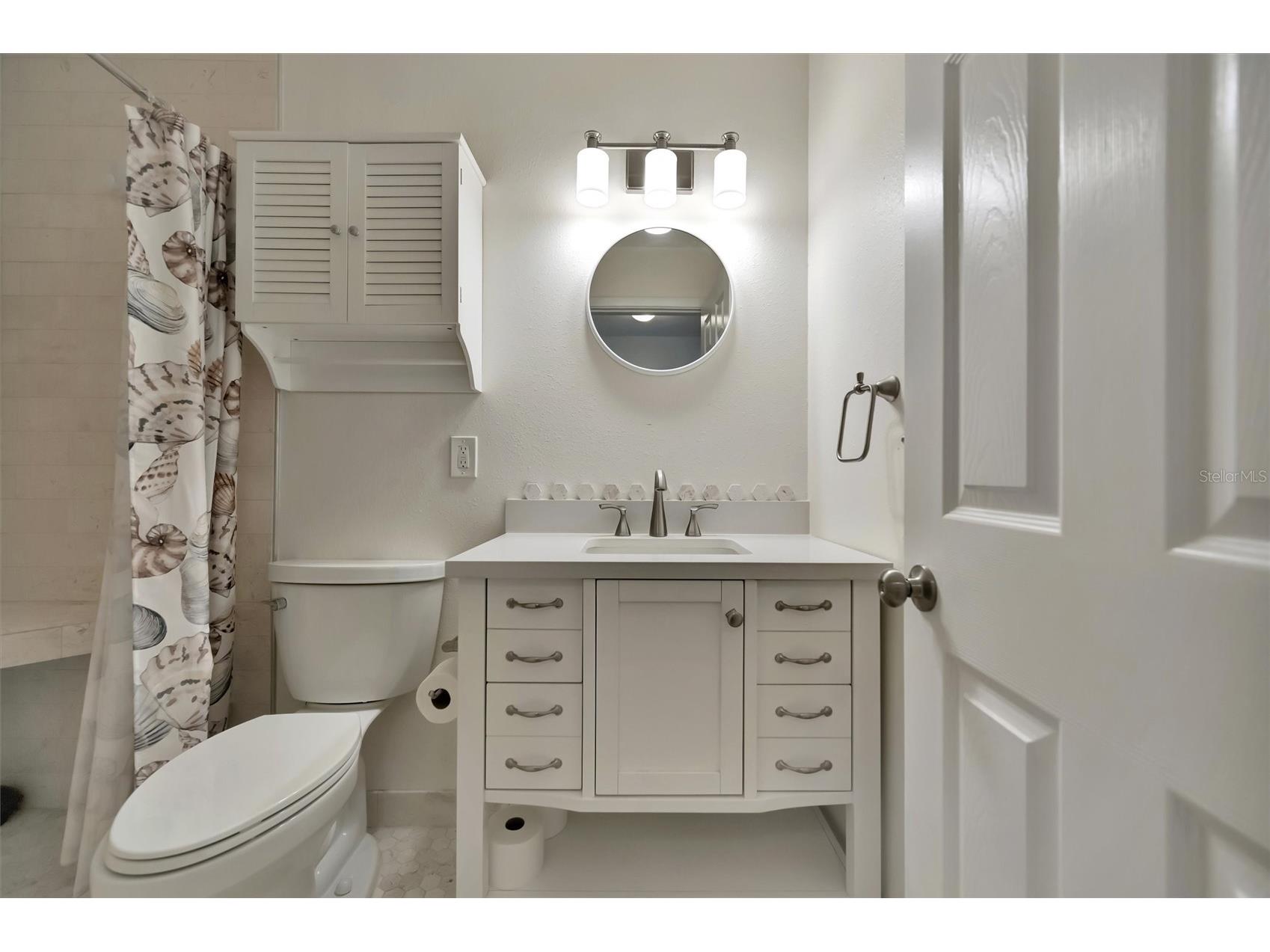 650 Pinellas Point Drive S #205 Saint Petersburg FL 33705 TB8478366 image11