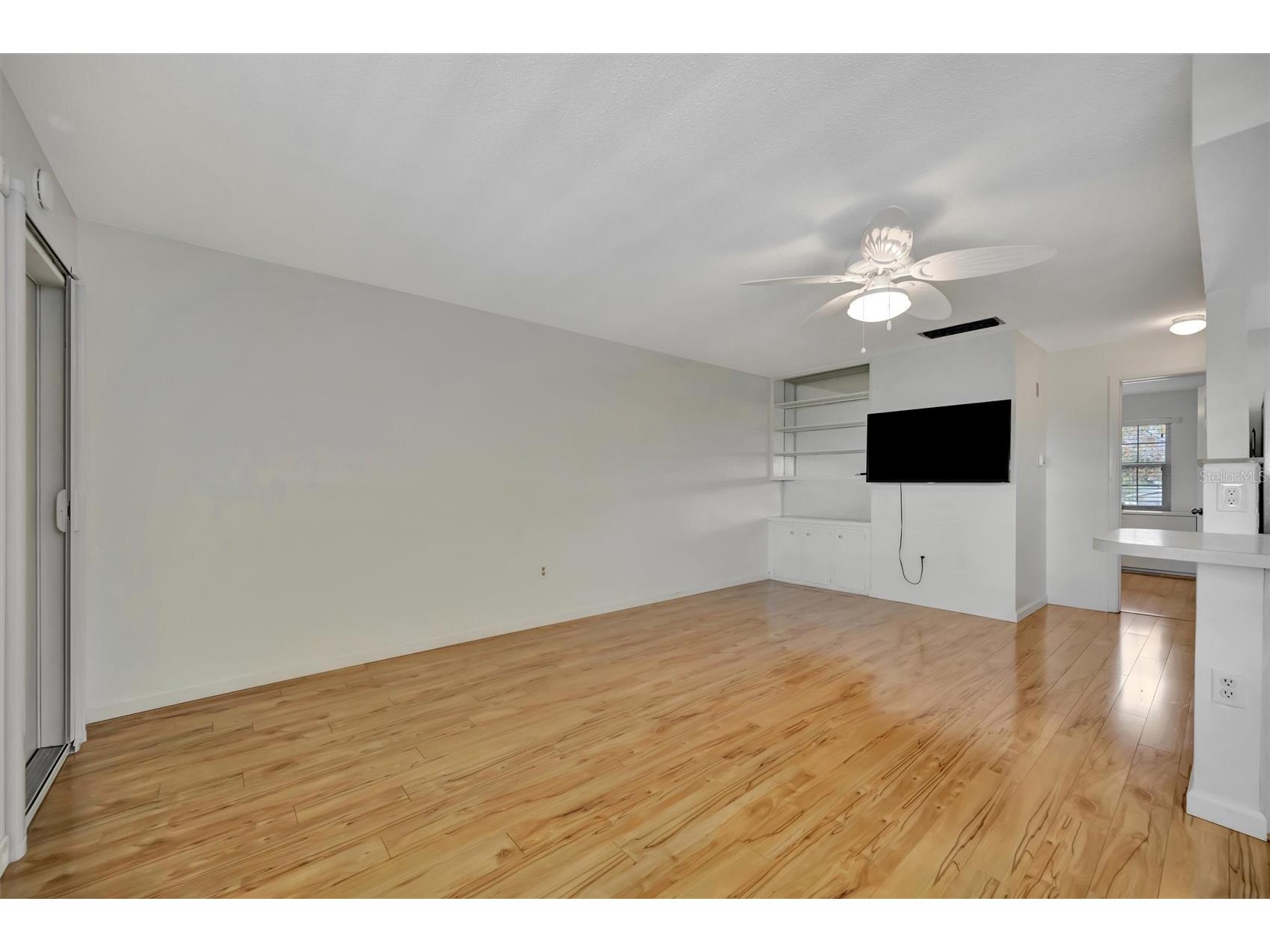 650 Pinellas Point Drive S #205 Saint Petersburg FL 33705 TB8478366 image20