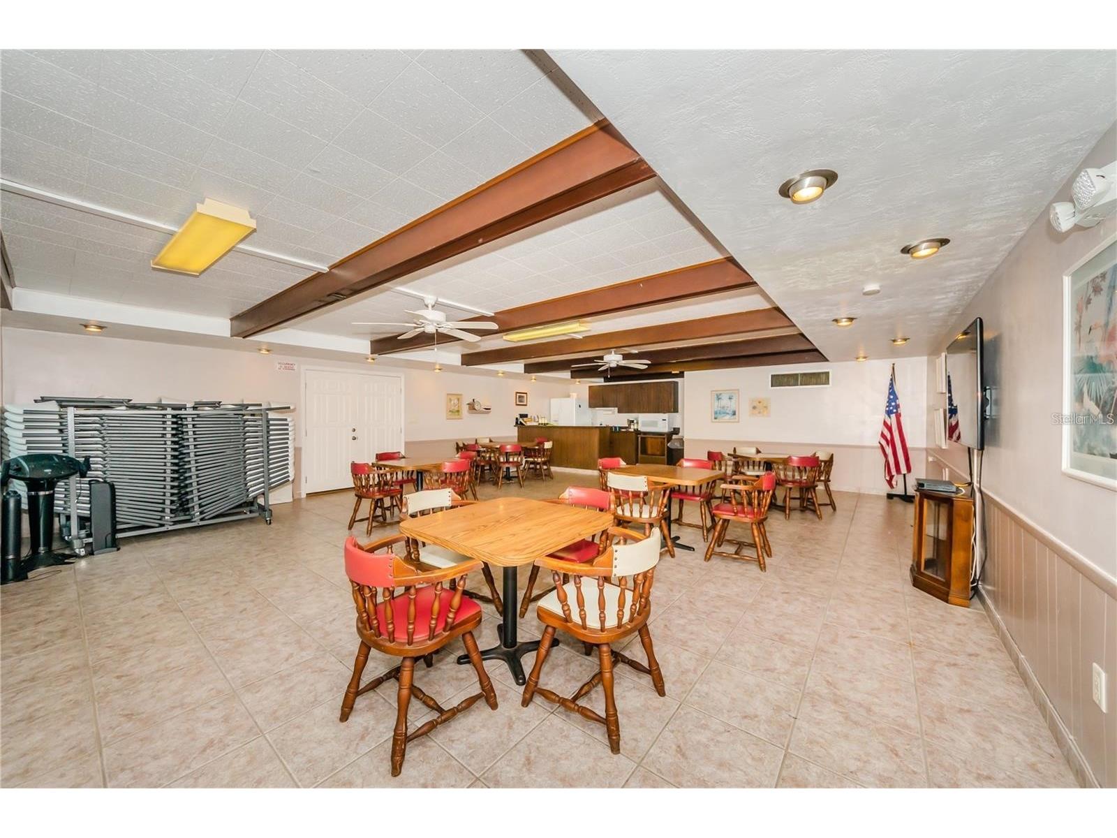 650 Pinellas Point Drive S #205 Saint Petersburg FL 33705 TB8478366 image29