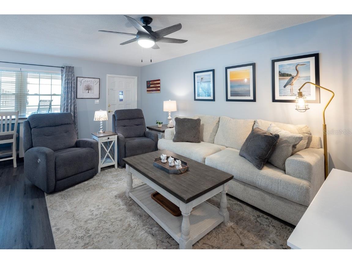 650 Pinellas Point Drive S #211 Saint Petersburg FL 33705 TB8434301 image5