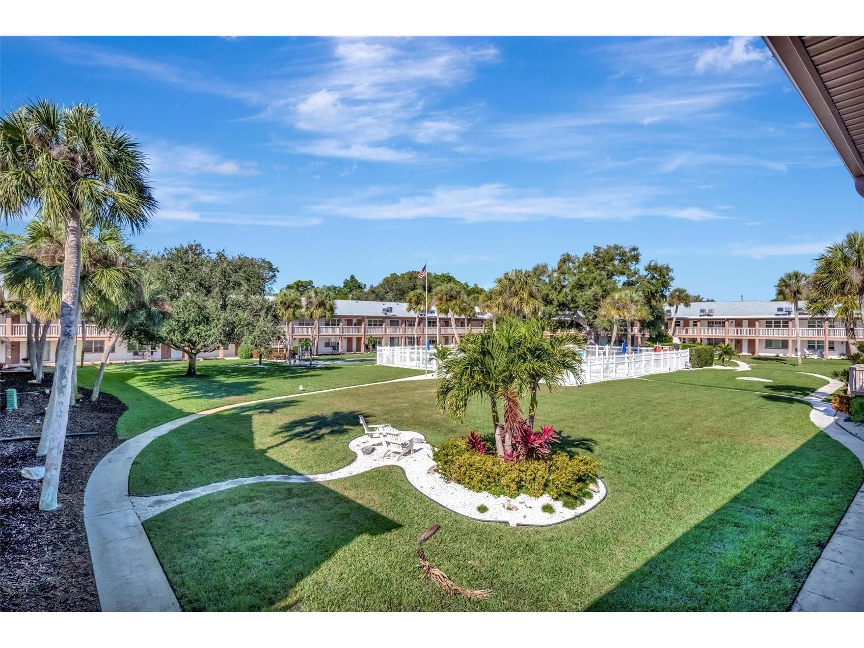 650 Pinellas Point Drive S #216 Saint Petersburg FL 33705 TB8509795 image23