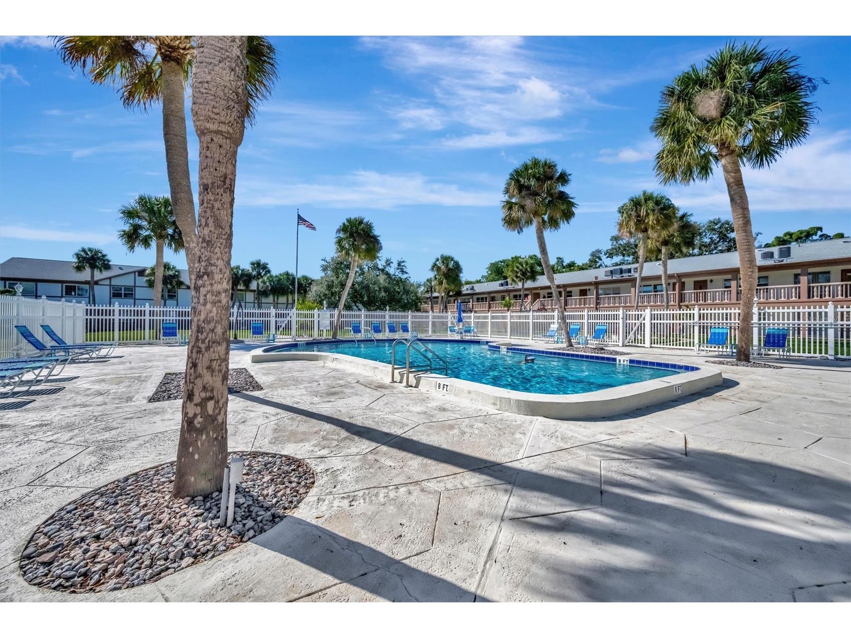 650 Pinellas Point Drive S #216 Saint Petersburg FL 33705 TB8509795 image25