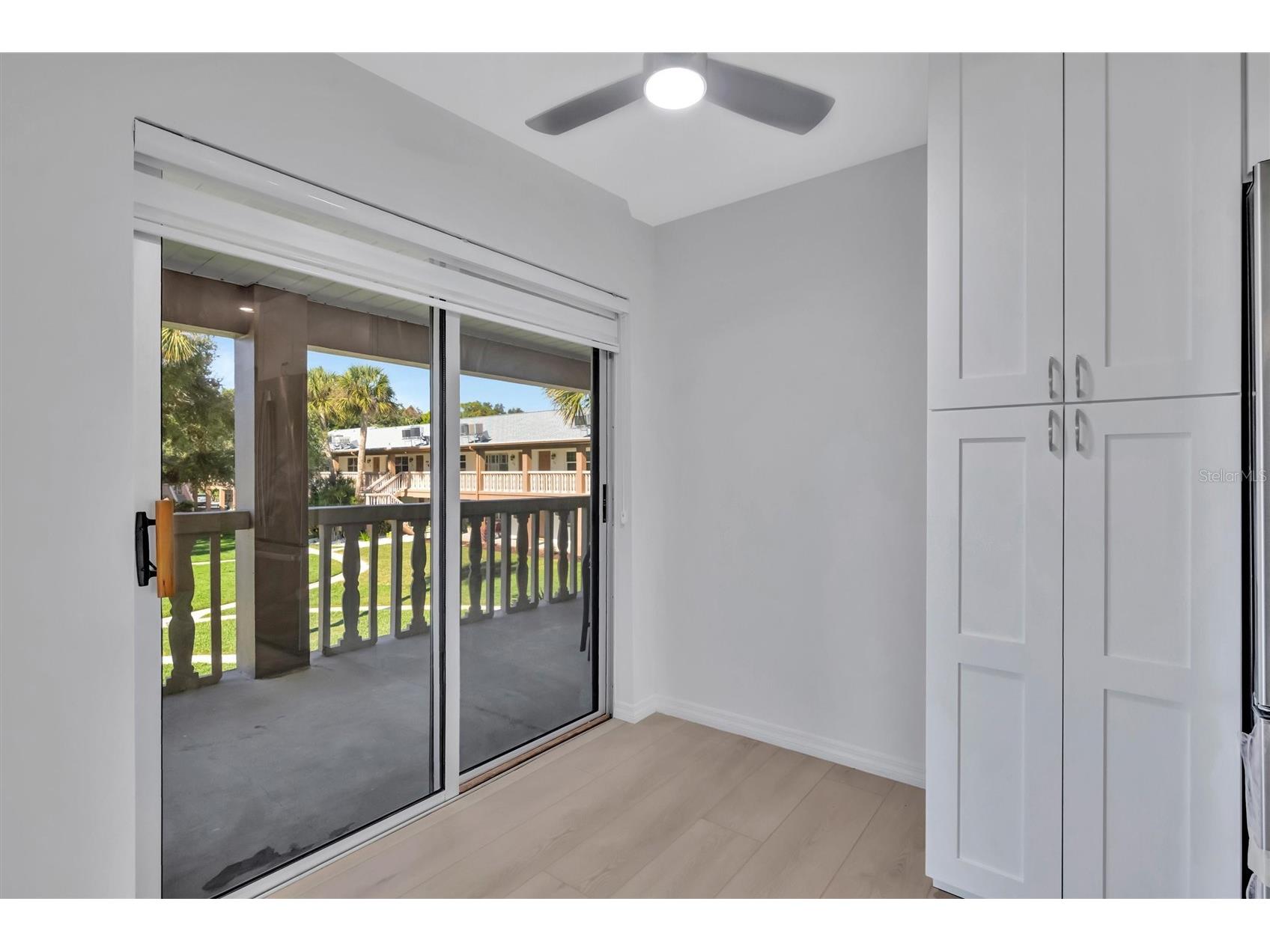 650 Pinellas Point Drive S #216 Saint Petersburg FL 33705 TB8509795 image7
