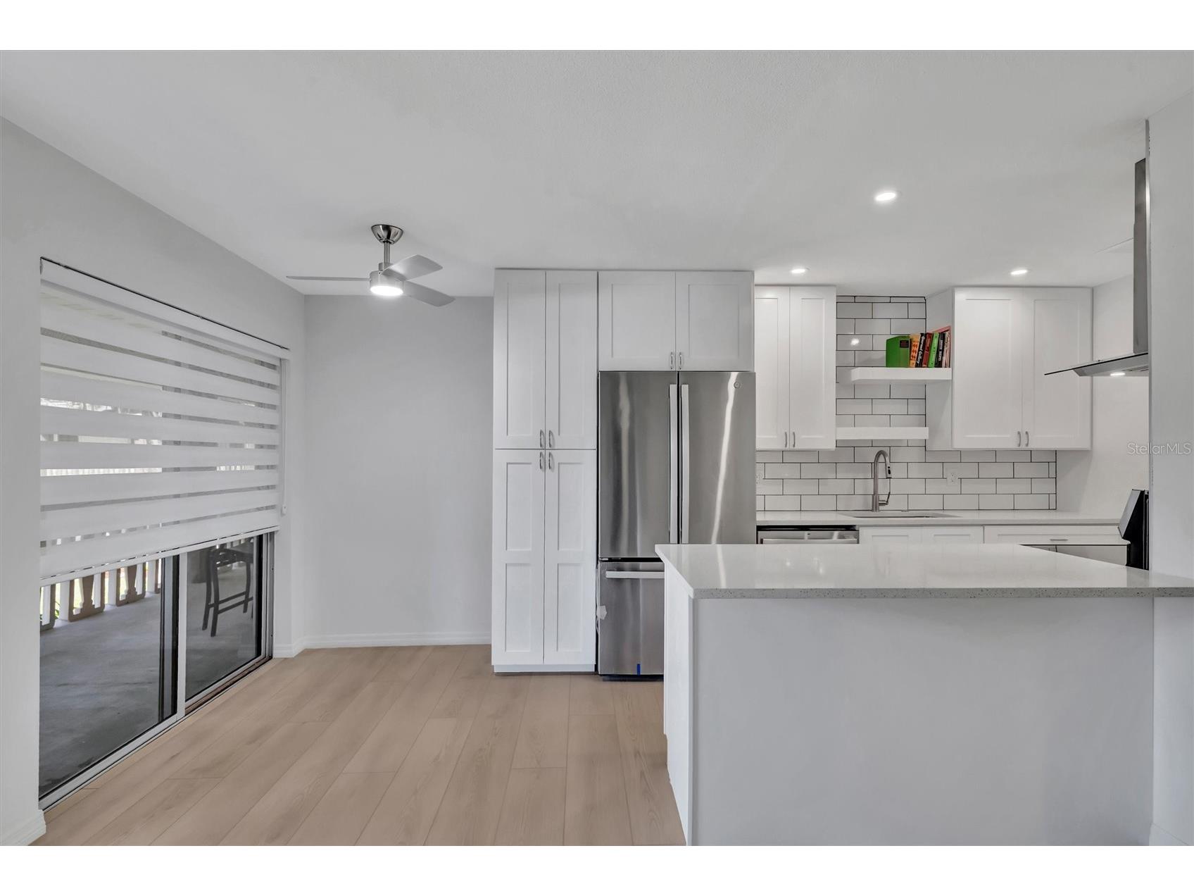 650 Pinellas Point Drive S #216 Saint Petersburg FL 33705 TB8509795 image9