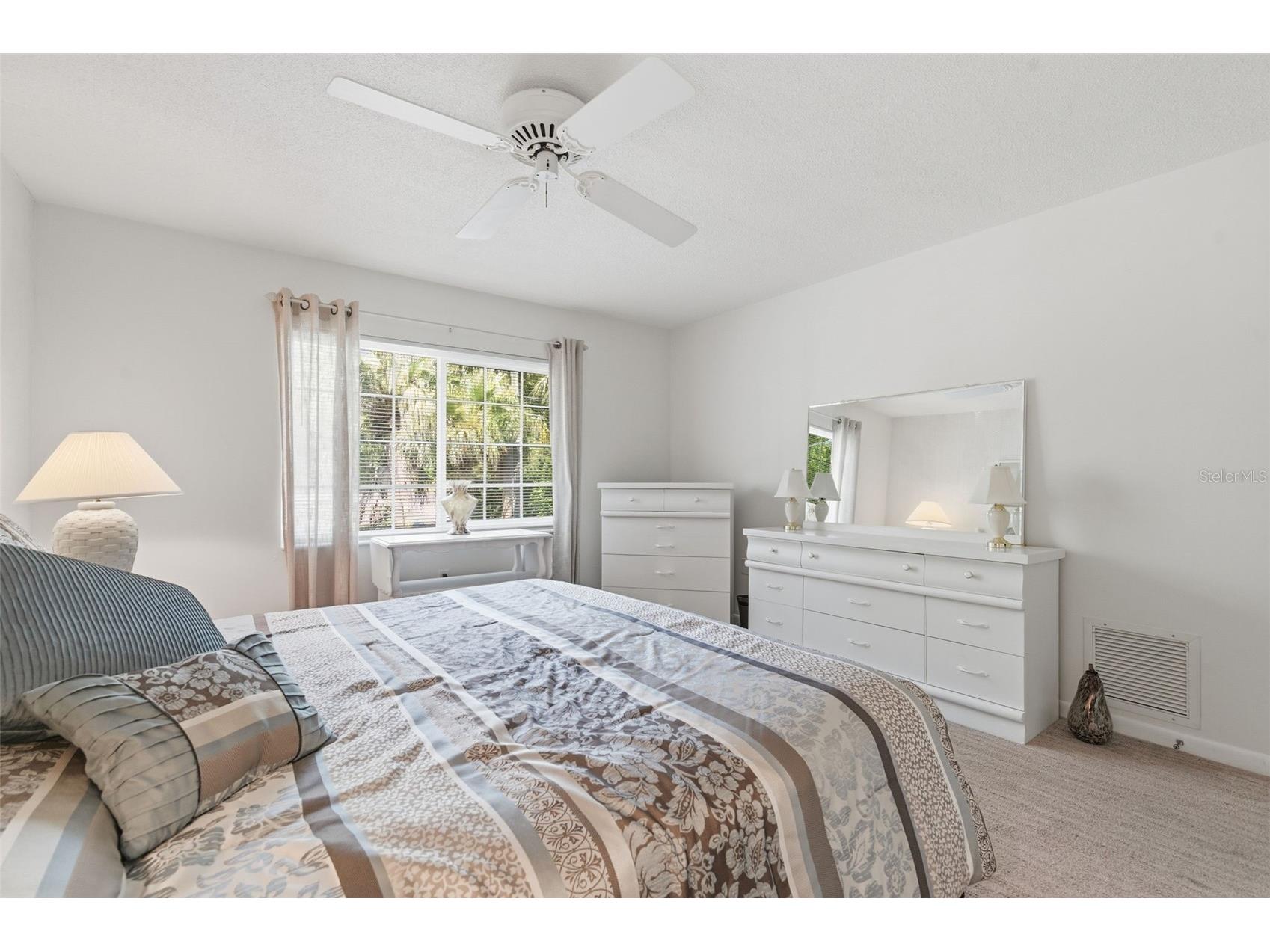 650 Pinellas Point Drive S #230 Saint Petersburg FL 33705 TB8491067 image14