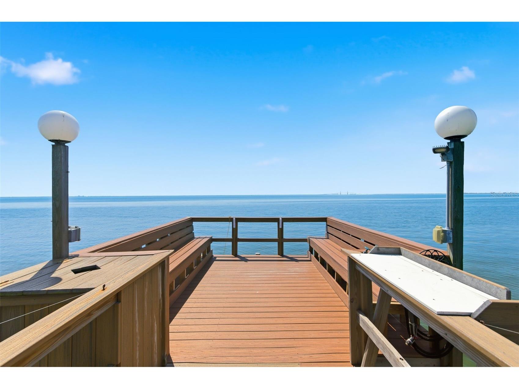 650 Pinellas Point Drive S #230 Saint Petersburg FL 33705 TB8491067 image2