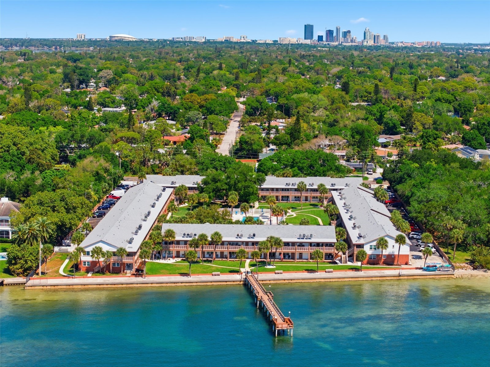 650 Pinellas Point Drive S #230 Saint Petersburg FL 33705 TB8491067 image35