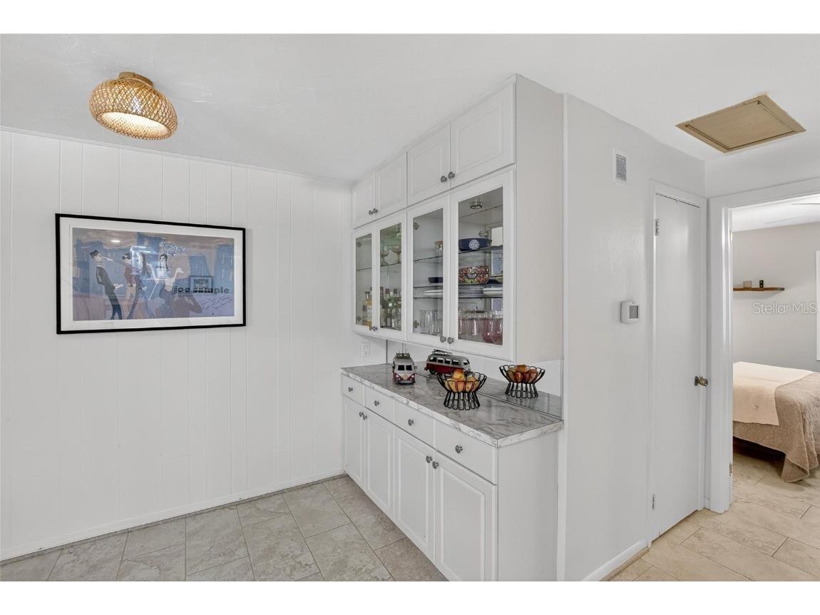 650 Pinellas Point Drive S #236 Saint Petersburg FL 33705 C7518558 image11