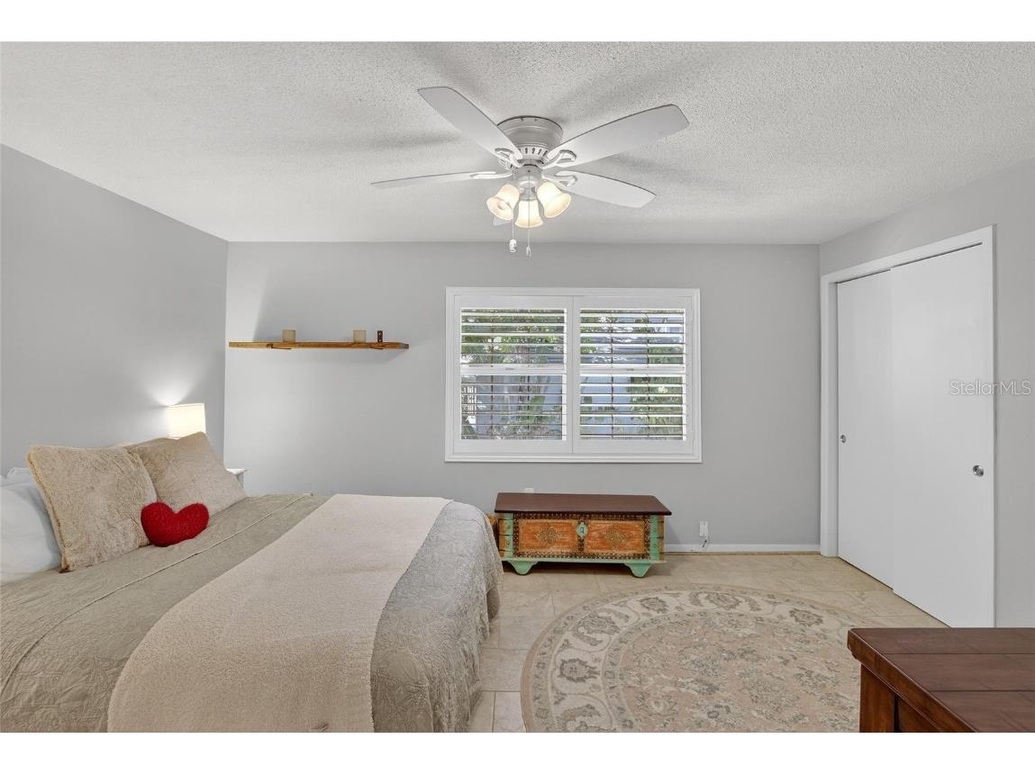 650 Pinellas Point Drive S #236 Saint Petersburg FL 33705 C7518558 image13