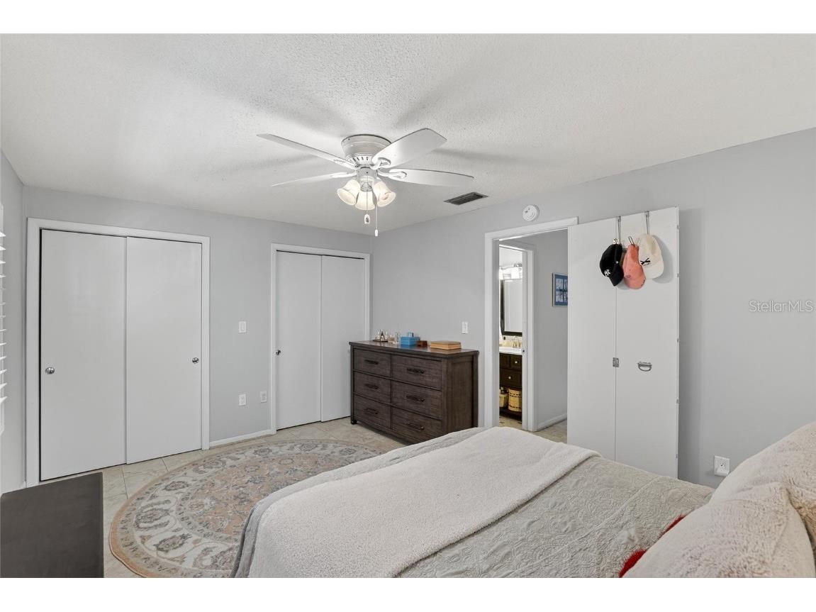 650 Pinellas Point Drive S #236 Saint Petersburg FL 33705 C7518558 image16