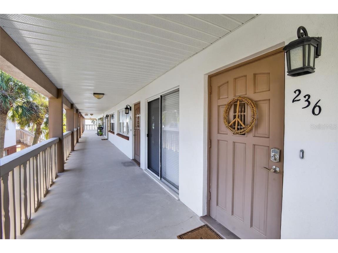 650 Pinellas Point Drive S #236 Saint Petersburg FL 33705 C7518558 image17