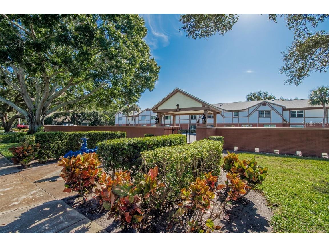 650 Pinellas Point Drive S #236 Saint Petersburg FL 33705 C7518558 image21