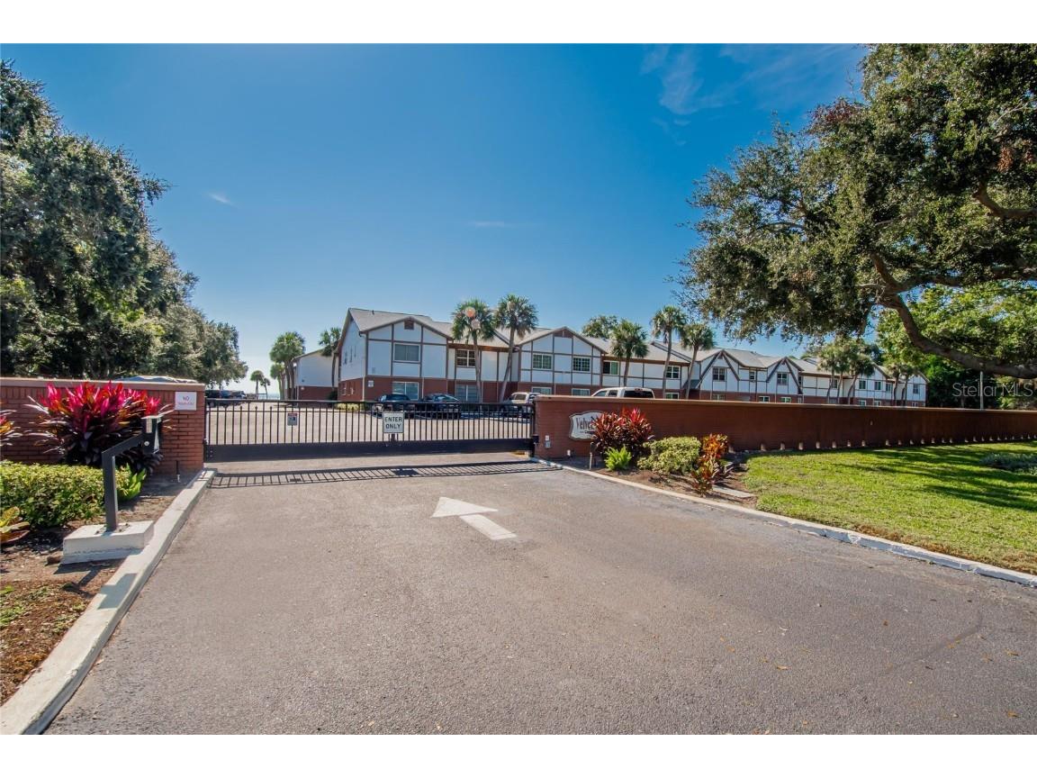 650 Pinellas Point Drive S #236 Saint Petersburg FL 33705 C7518558 image22