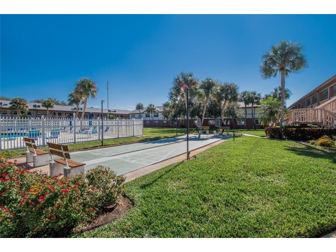 650 Pinellas Point Drive S #236 Saint Petersburg FL 33705 C7518558 image25