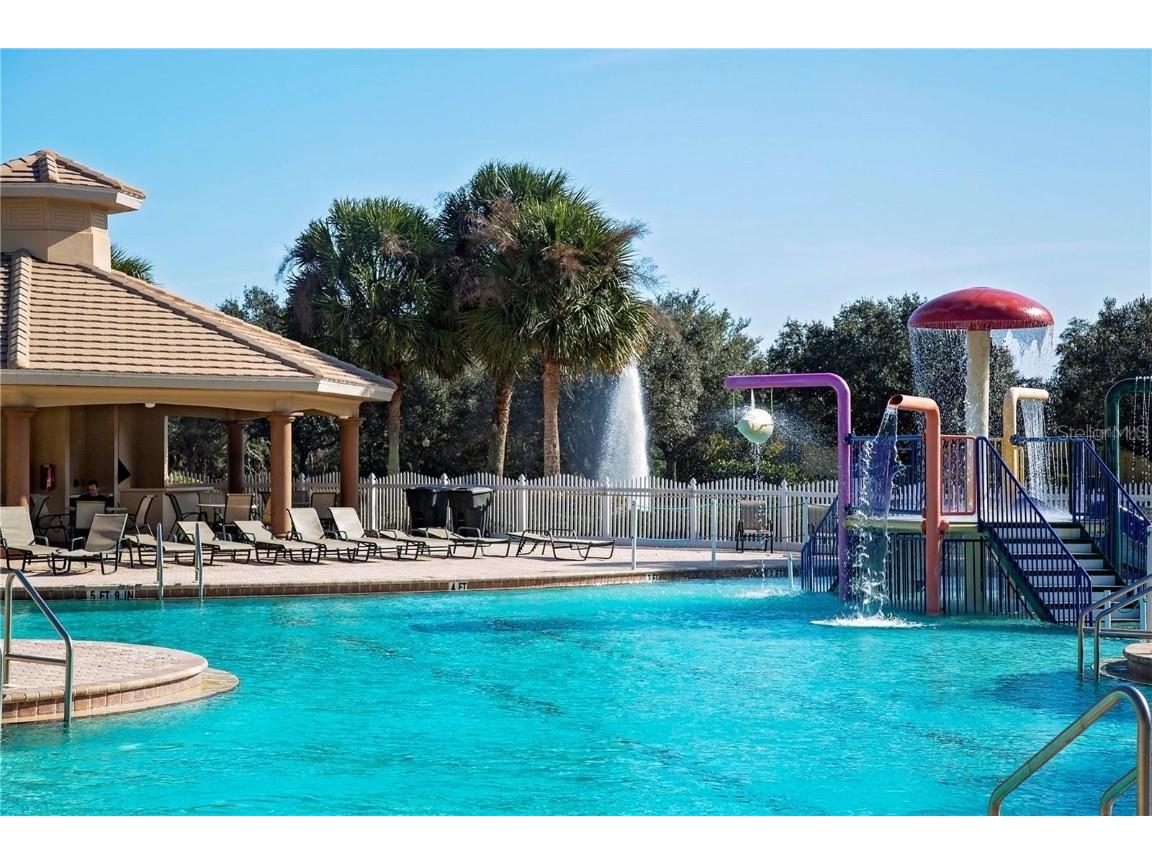 650 Rosemary Circle Bradenton FL 34212 A4655245 image56