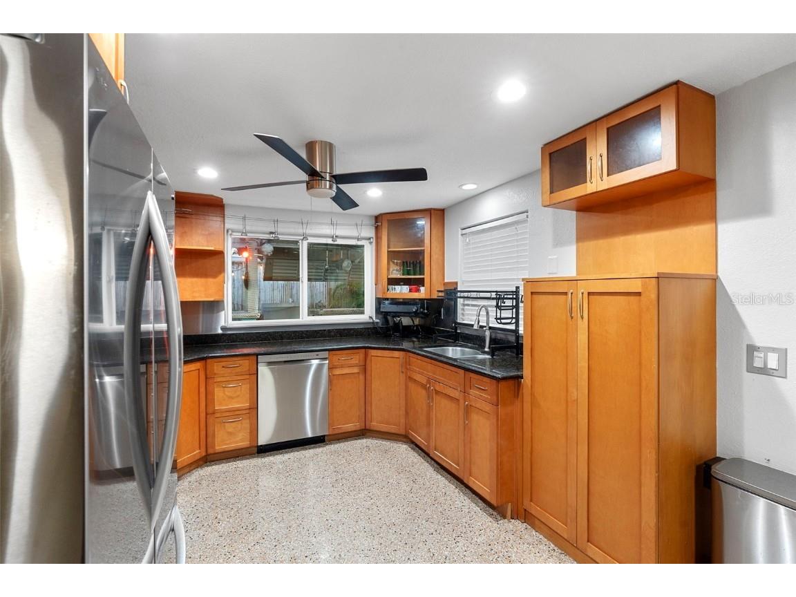 650 S Pine Street New Smyrna Beach FL 32169 V4945933 image13