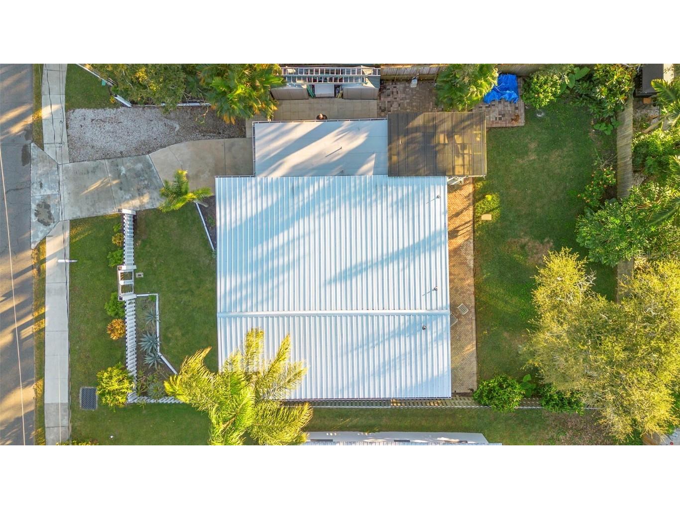 650 S Pine Street New Smyrna Beach FL 32169 V4945933 image32