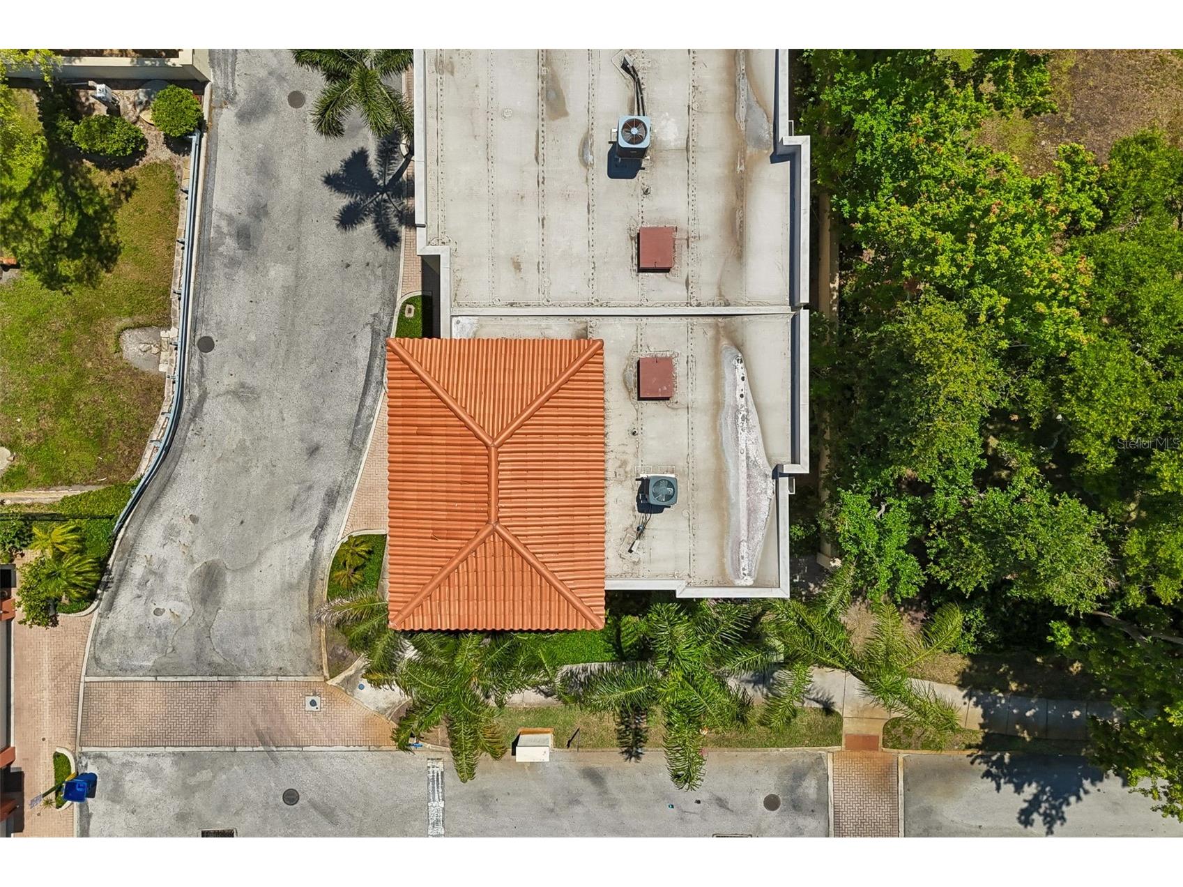 650 Siren Wind Lane Clearwater FL 33756 TB8502993 image64