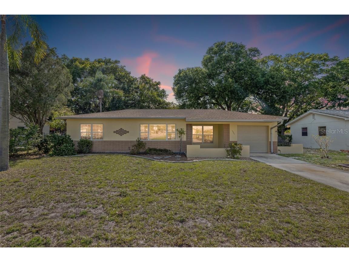 6500 12th Street N Saint Petersburg FL 33702 U8238346 image1