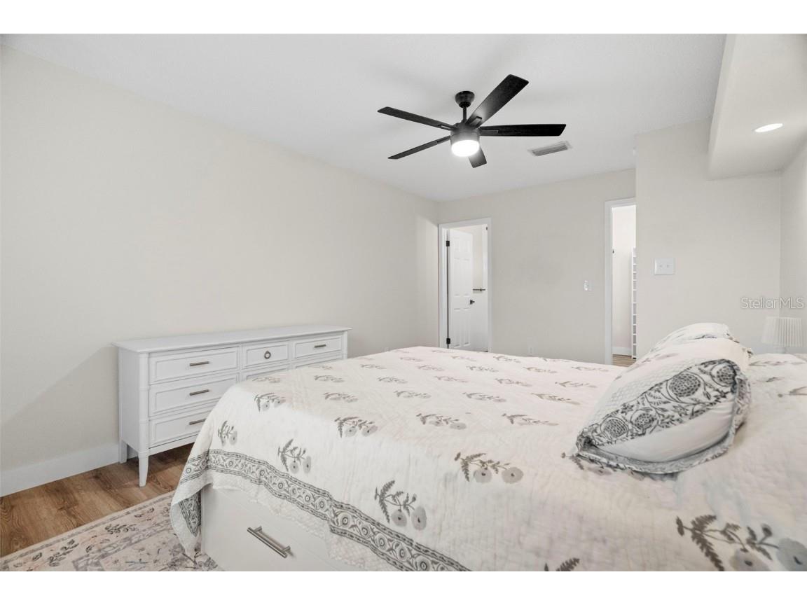 6500 Briar Ridge Court N Pinellas Park FL 33782 TB8458417 image20