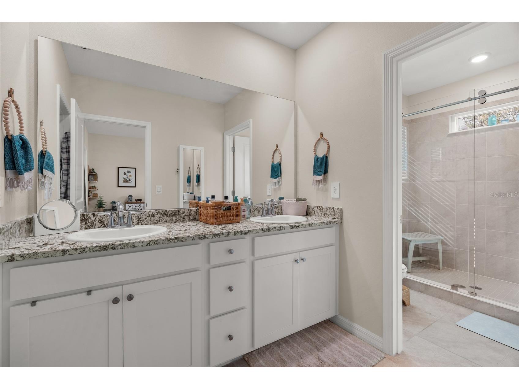 6500 Calypso Coral Lane Sarasota FL 34240 A4679668 image20