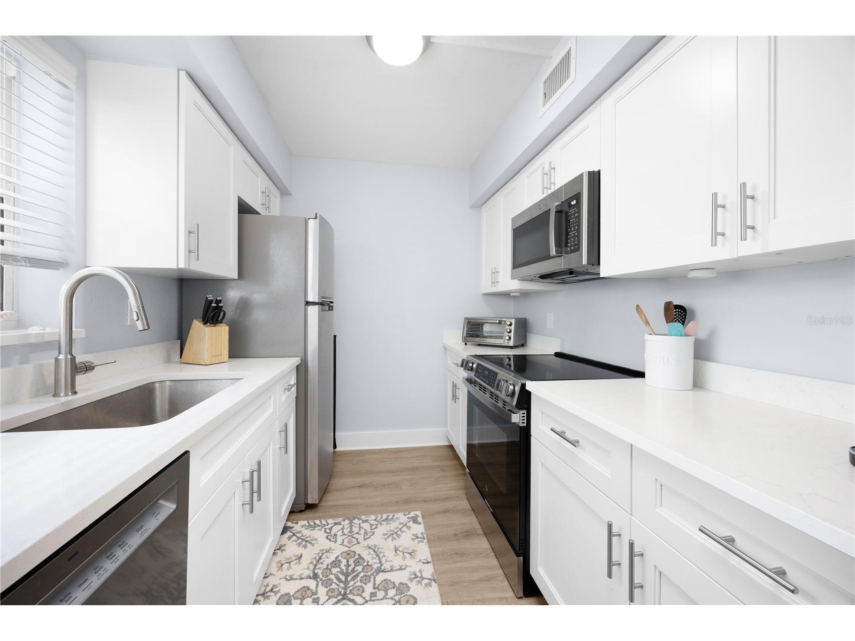 6500 Estero Boulevard #F118 Fort Myers Beach FL 33931 TB8493149 image12