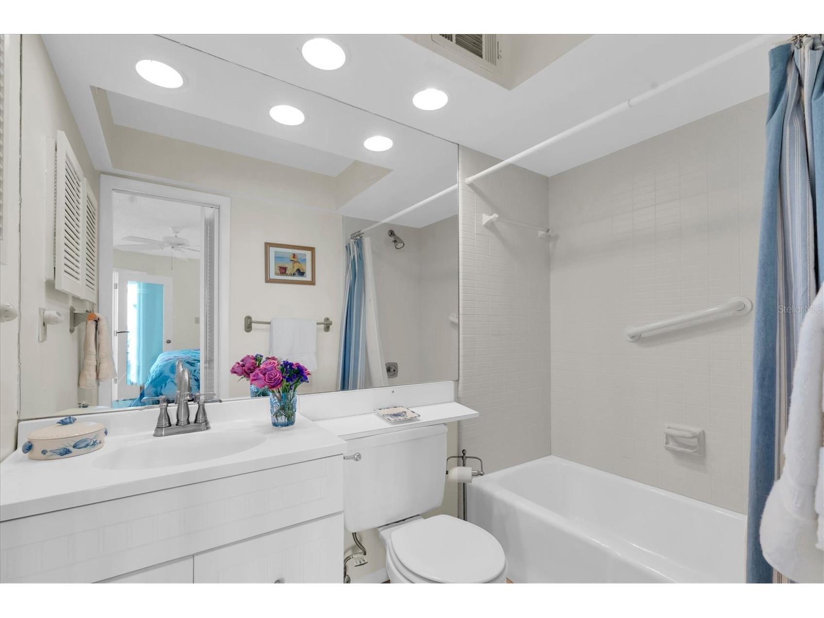 6500 Flotilla Drive #187 Holmes Beach FL 34217 - ANNA MARIA SOUND A4693561 image23