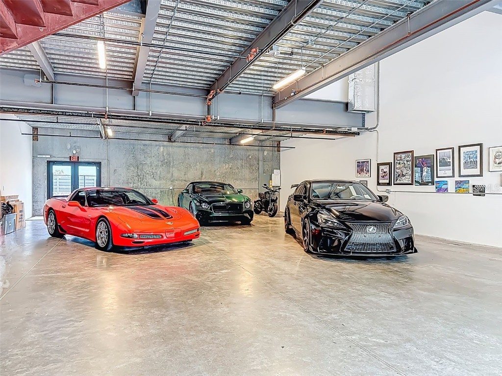 6500 Motor Enclave Way #1405 Tampa FL 33610 TB8445810 image1