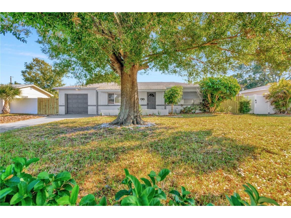 6501 17th Street N Saint Petersburg FL 33702 U8145310 image1