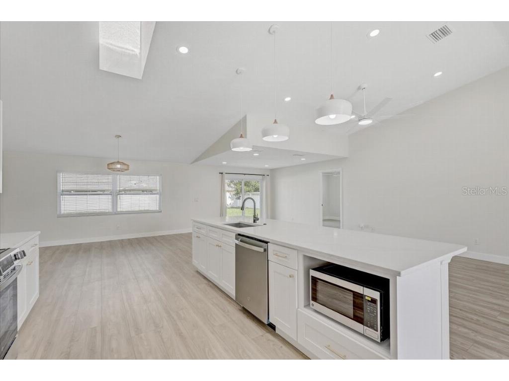 6501 68th Drive E Palmetto FL 34221 TB8520854 image9