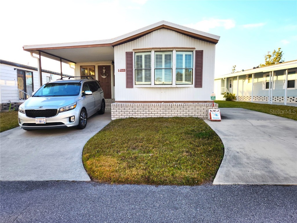 6501 Center Lane North Port FL 34287 C7504454 image1