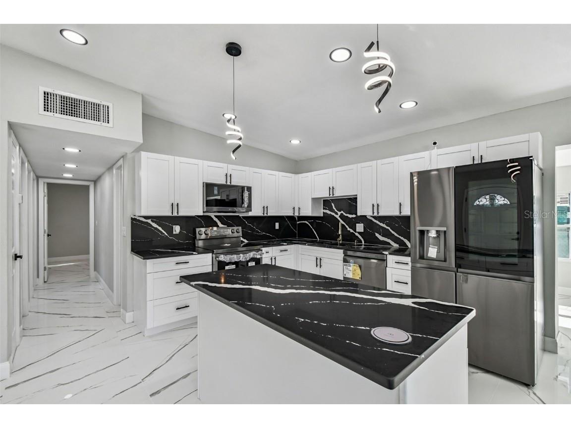 6501 Julie Street Tampa FL 33610 TB8455455 image18