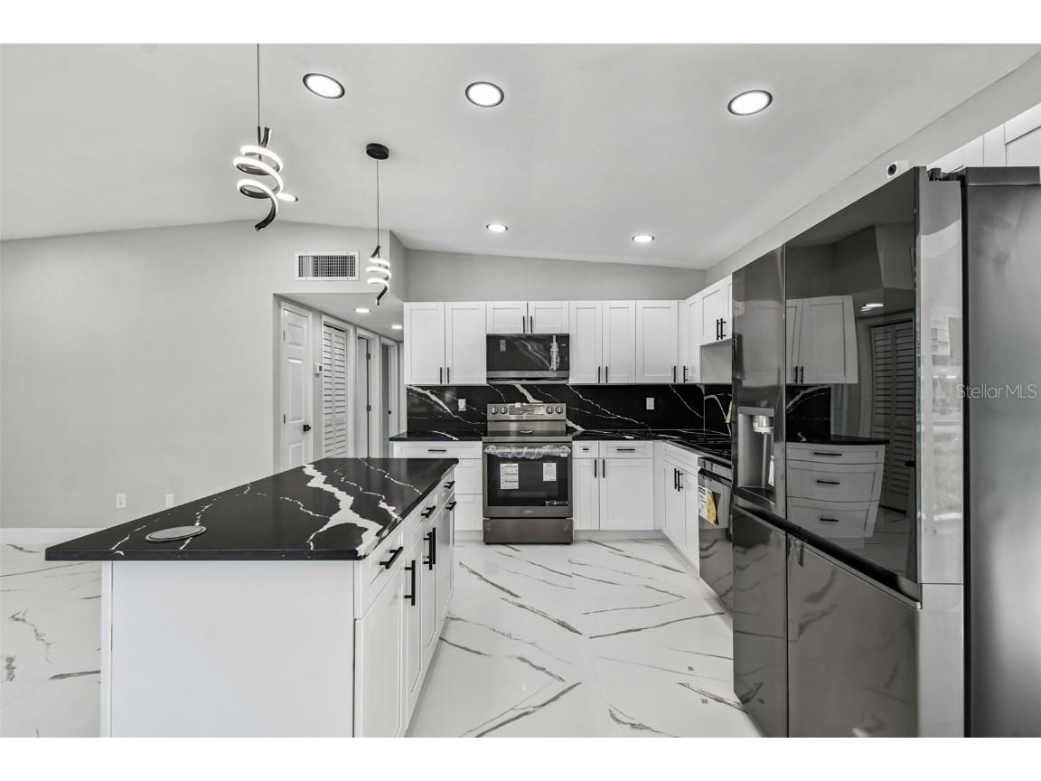 6501 Julie Street Tampa FL 33610 TB8455455 image19