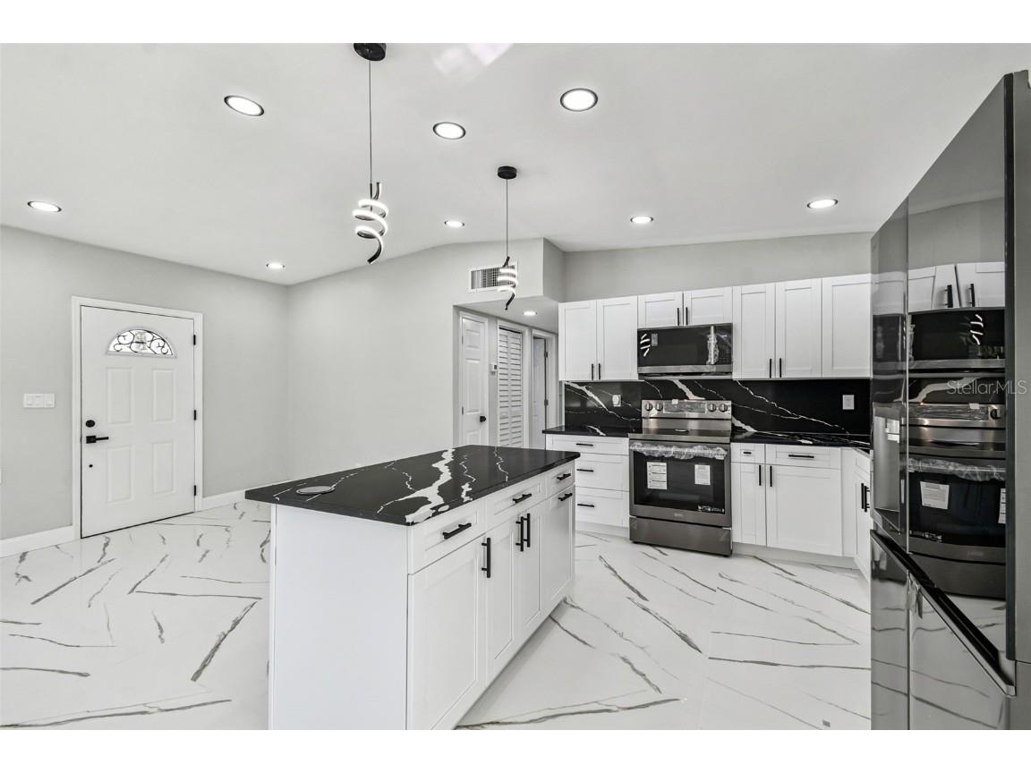 6501 Julie Street Tampa FL 33610 TB8455455 image20