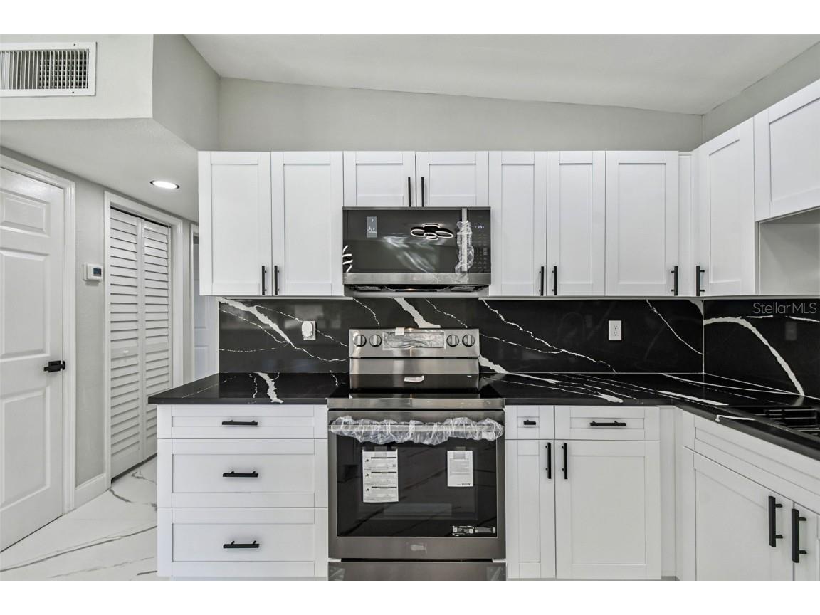 6501 Julie Street Tampa FL 33610 TB8455455 image23