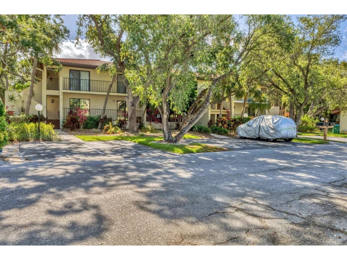 6501 Mourning Dove Drive #215 Bradenton FL 34210 A4653972 image2