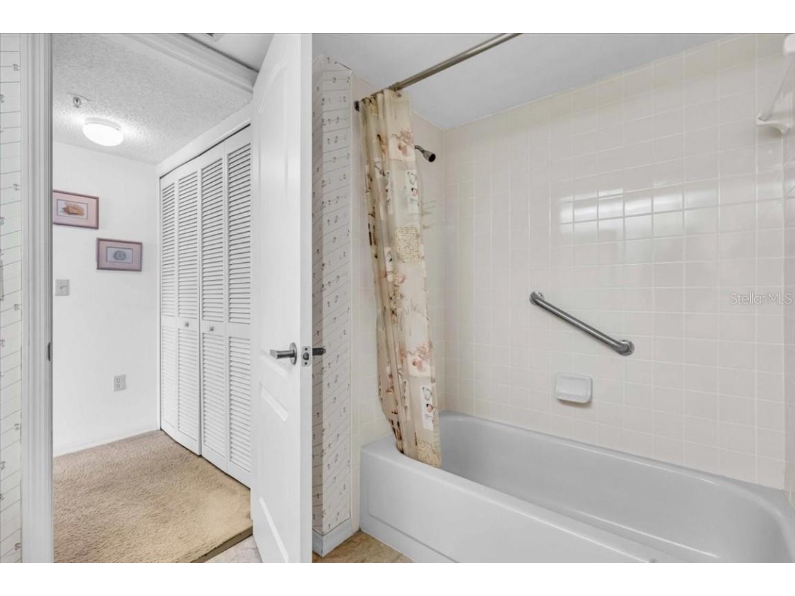 6501 Stone River Road #209 Bradenton FL 34203 A4646461 image11