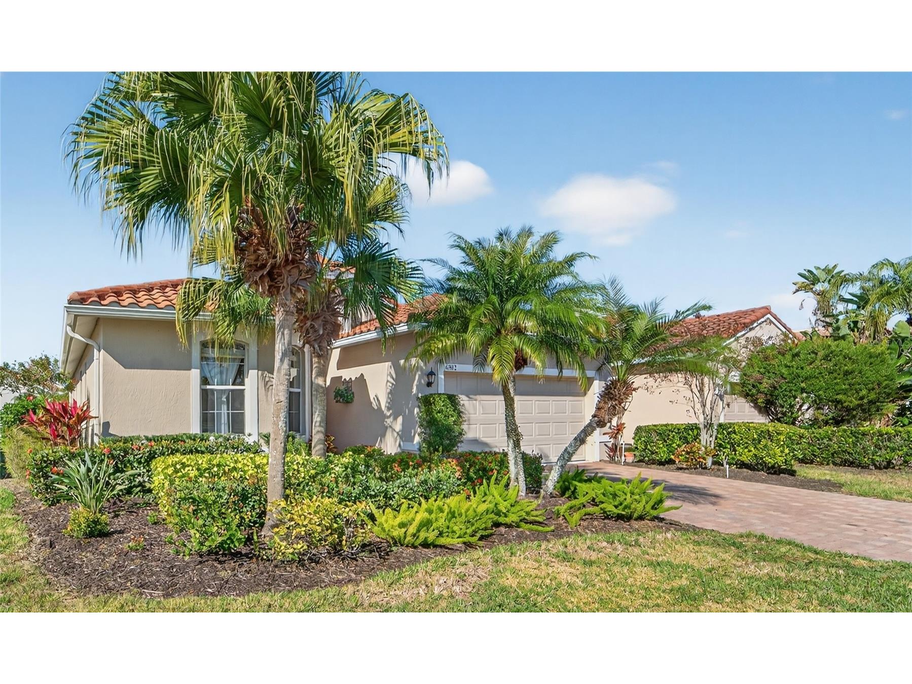 6502 42nd Street E Sarasota FL 34243 A4676971 image1