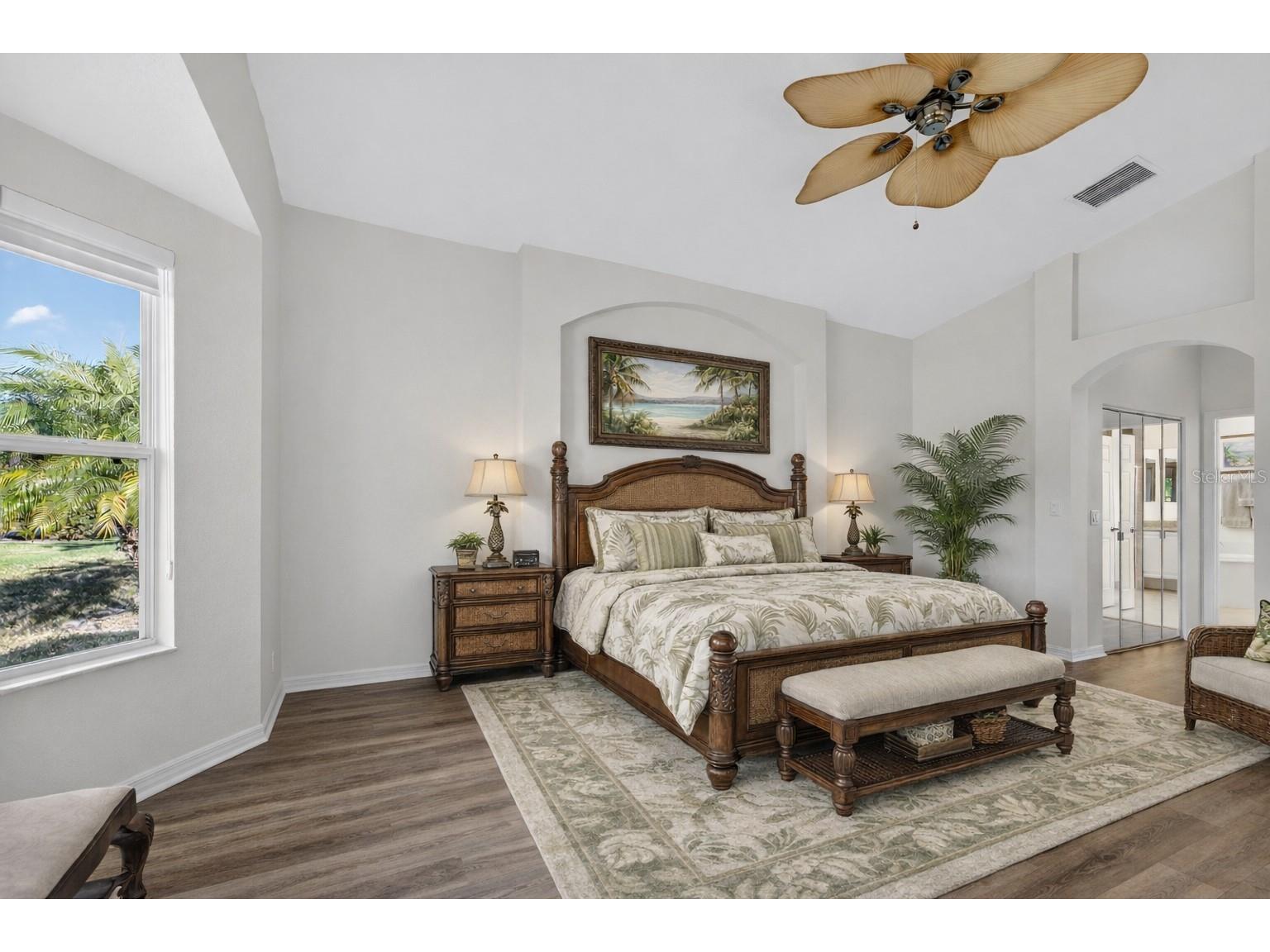 6502 42nd Street E Sarasota FL 34243 A4676971 image14