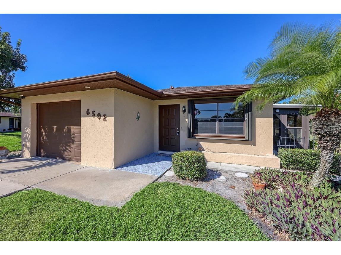 6502 Heritage Lane Bradenton FL 34209 A4667807 image2