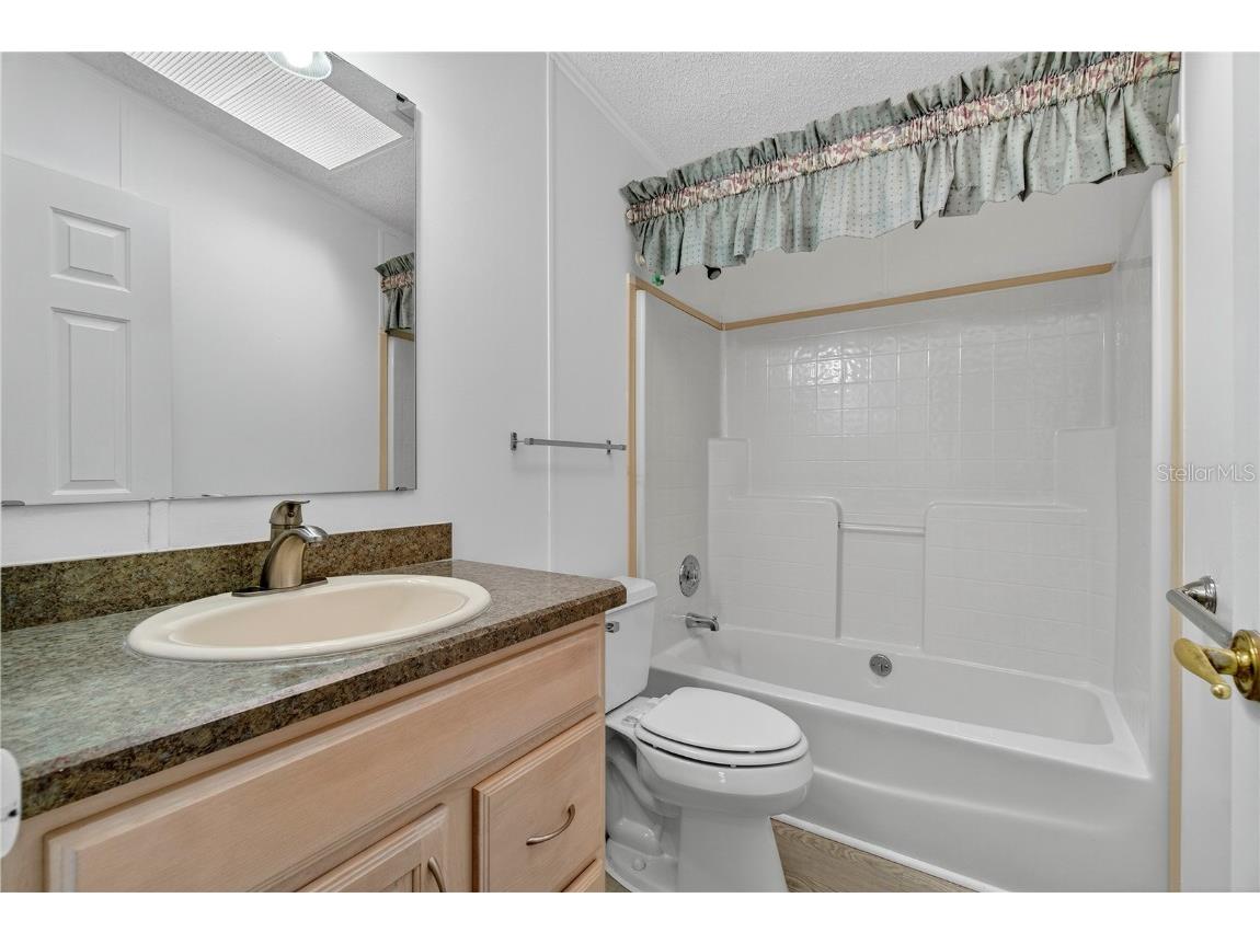 6502 Oak Hammock Lane Winter Haven FL 33884 P4936840 image16