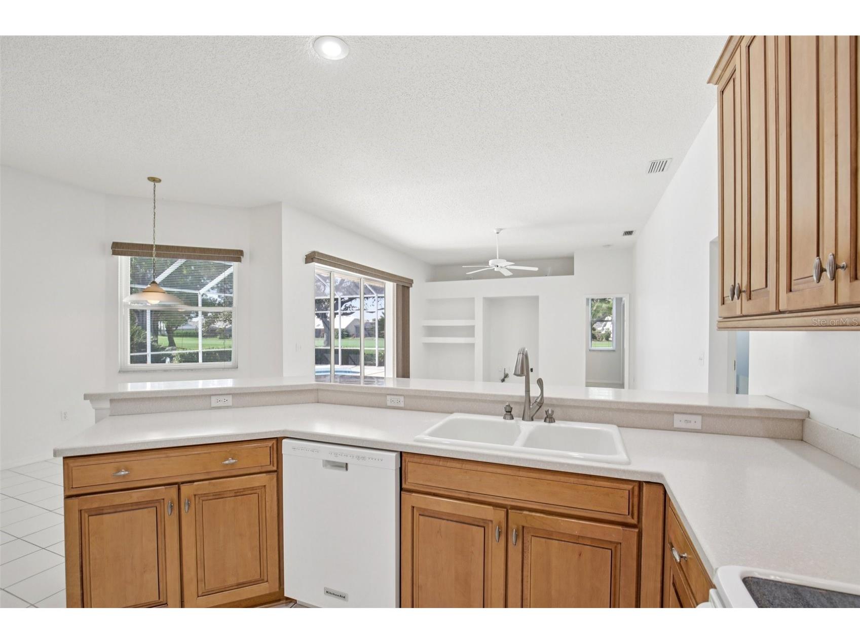 6503 Drewrys Bluff Bradenton FL 34203 A4684883 image8