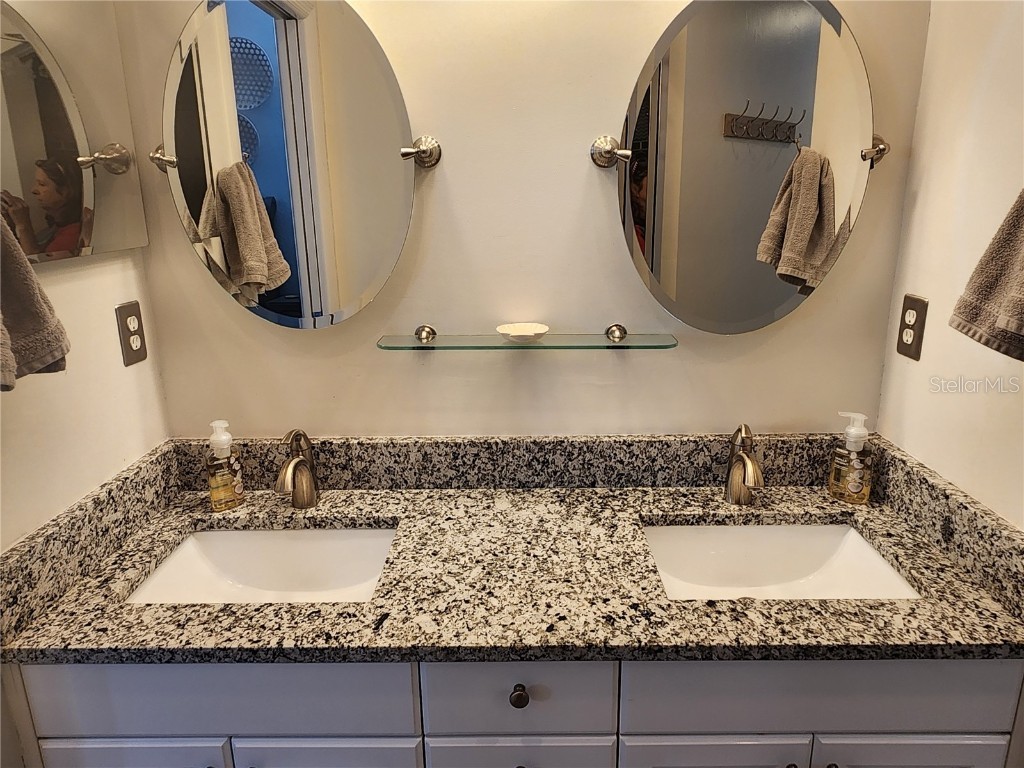 6503 Fairway Gardens Drive Bradenton FL 34203 A4673242 image19