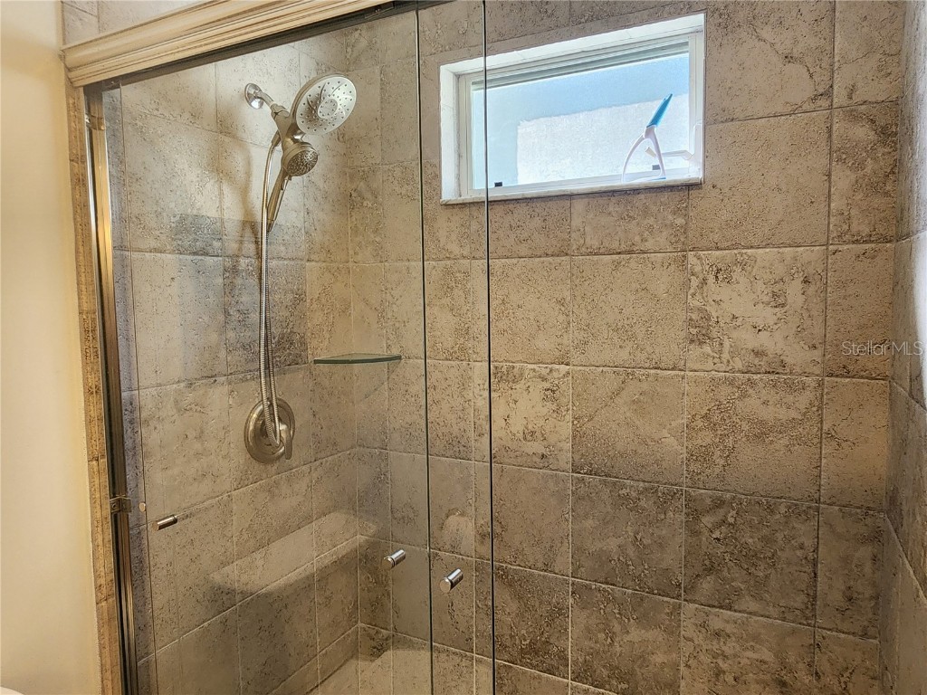 6503 Fairway Gardens Drive Bradenton FL 34203 A4673242 image20