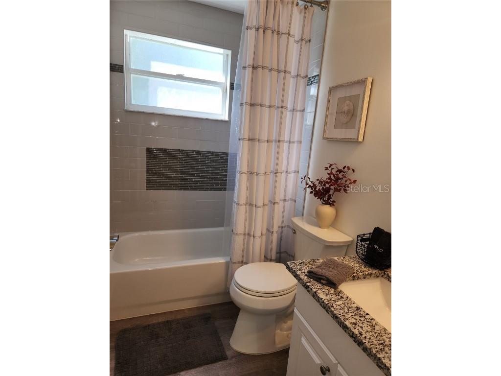 6503 Fairway Gardens Drive Bradenton FL 34203 A4673242 image26