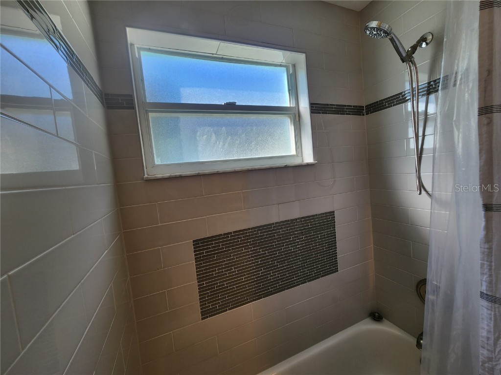 6503 Fairway Gardens Drive Bradenton FL 34203 A4673242 image27